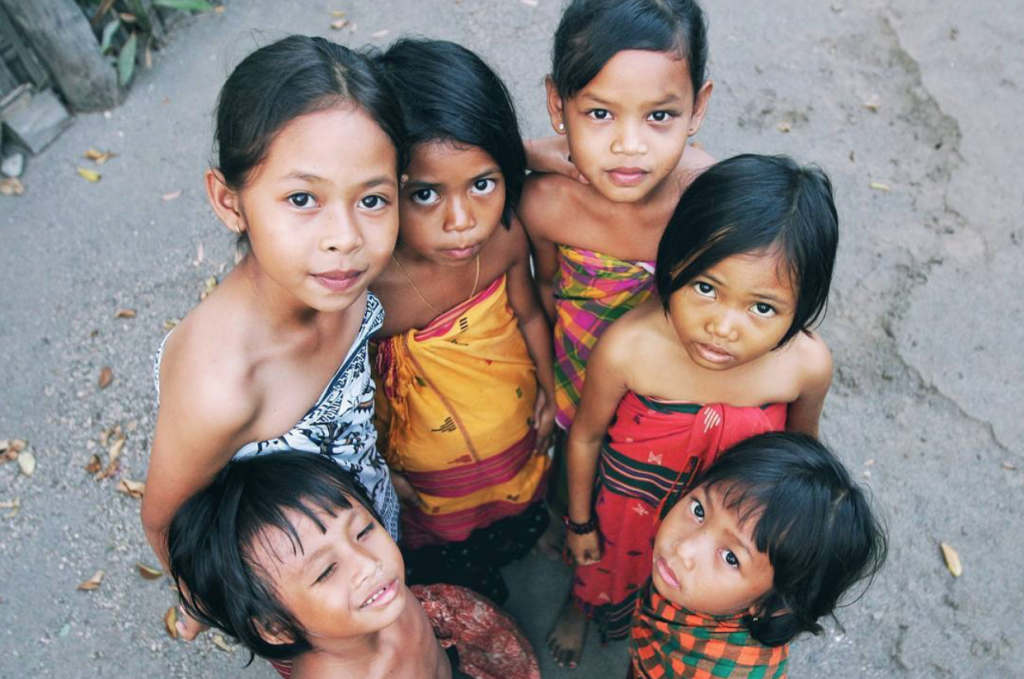 Lombok village, traditional, lombok children, English club